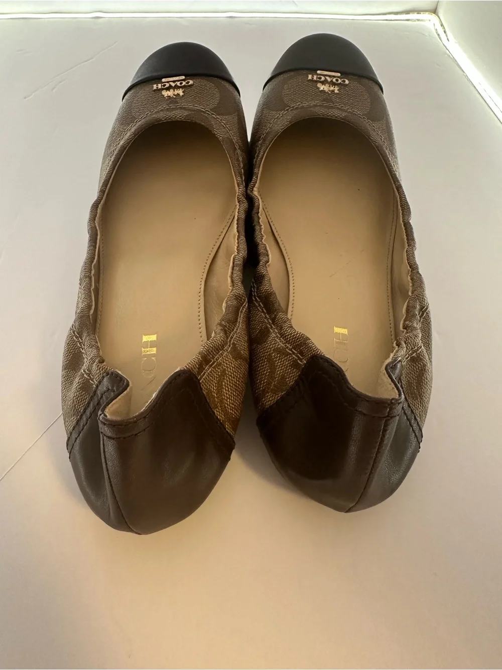 Coach Amelia Signature Canvas Ballet Flats Brown Leather Cap Toe Shoes Size 7.5B